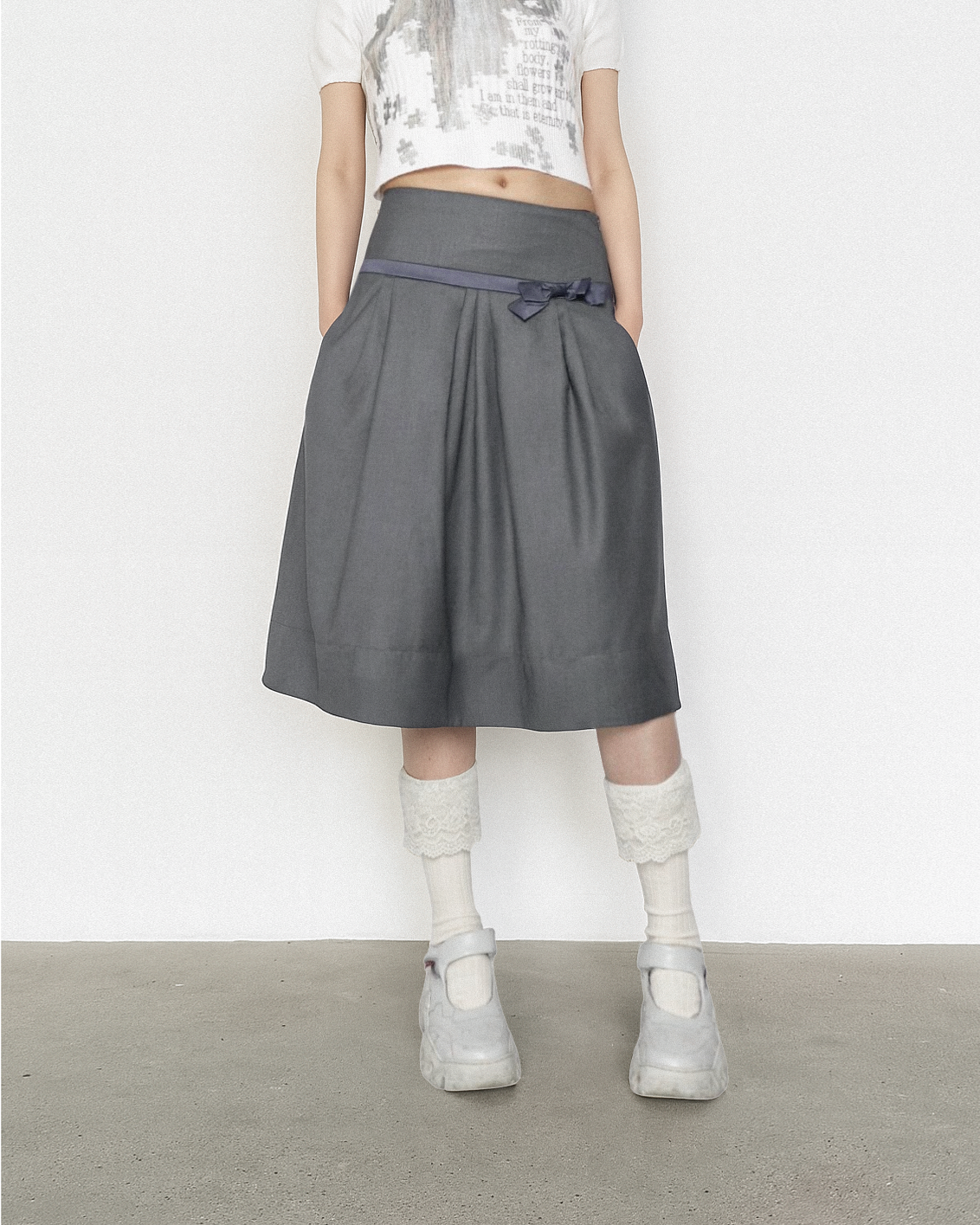 bow tie low rise midi skirt