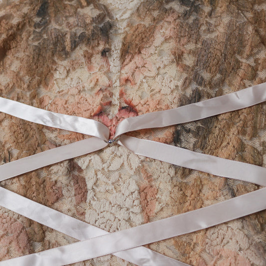 1 of 1 the Fugue lace top