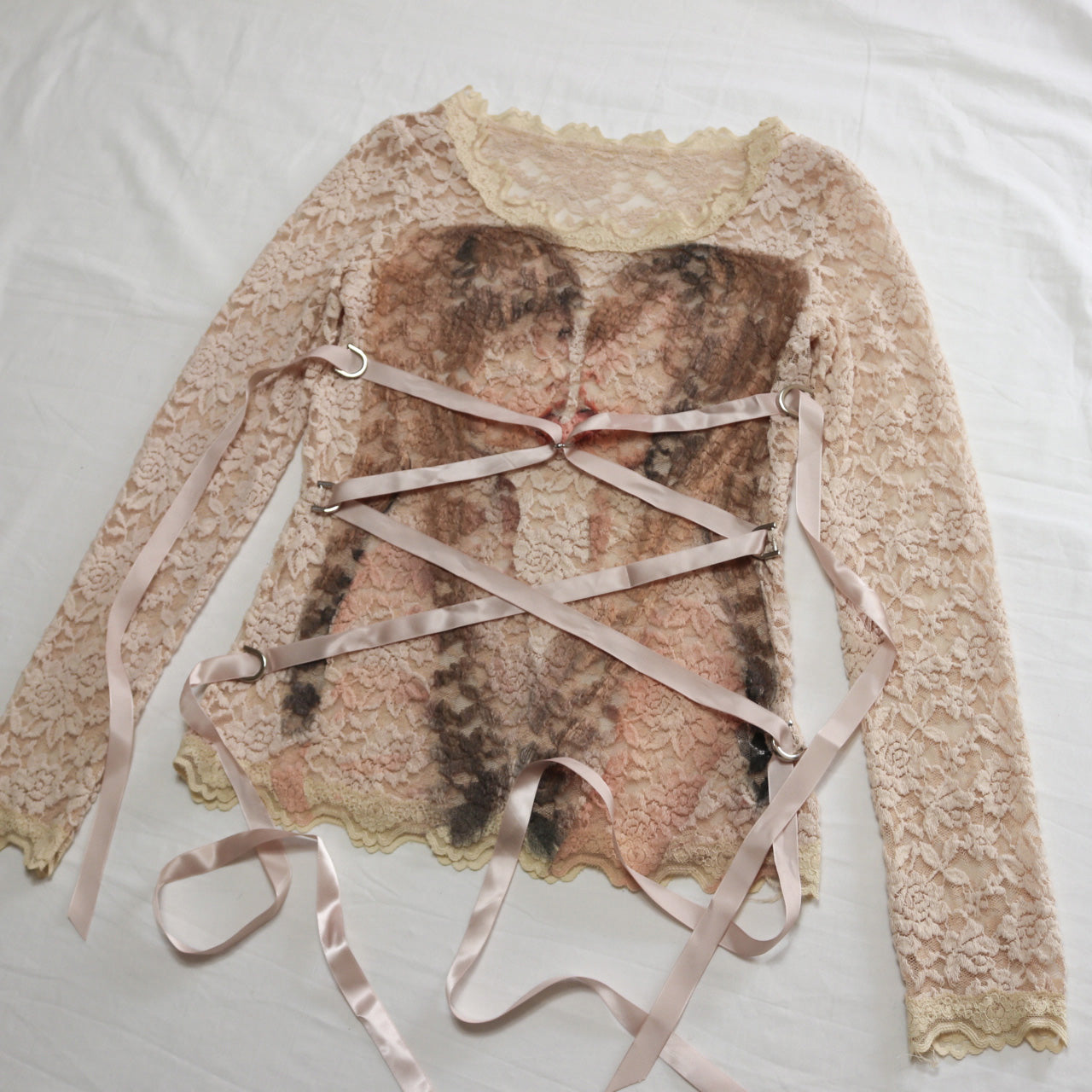 1 of 1 the Fugue lace top