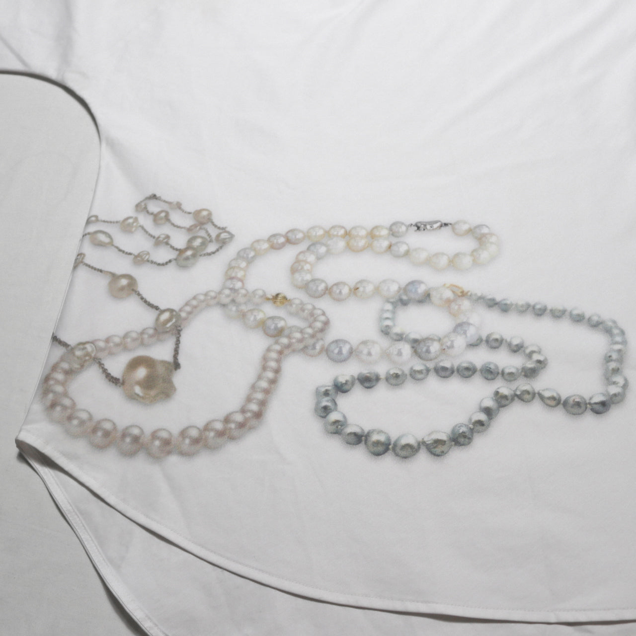 pearl chain crisp blouse