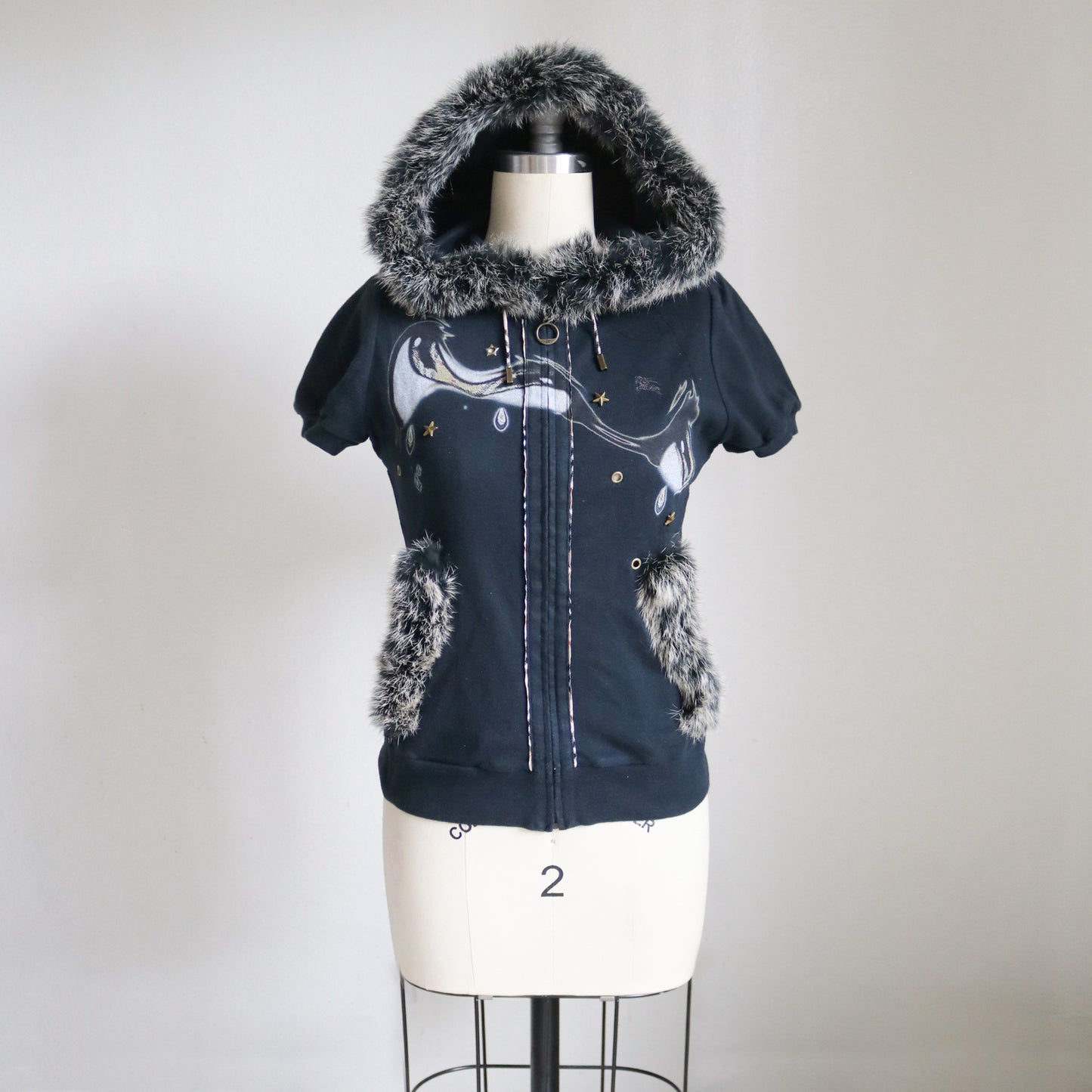 reworked Burberry fur trim zip hoodie - Size 38