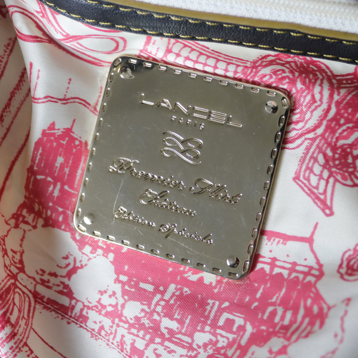 Lancel Premier Flirt bucket bag special edition