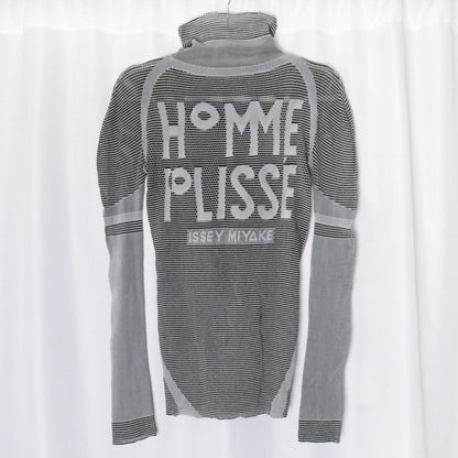 Homme Plissé Issey Miyake 2014 graphic knit top - Size F