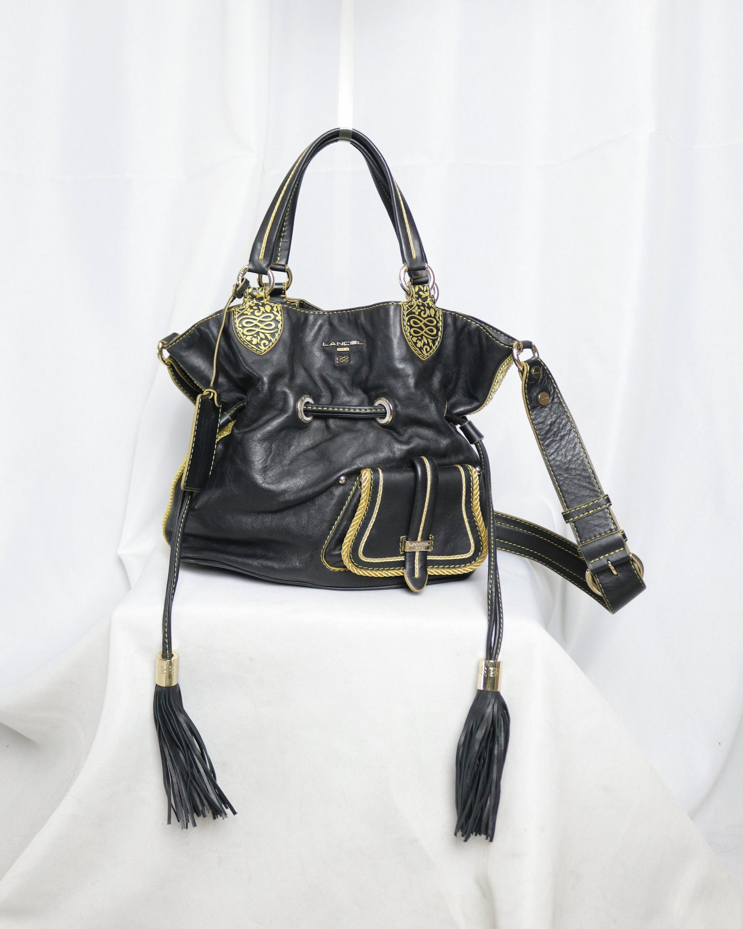 Lancel Premier Flirt bucket bag special edition